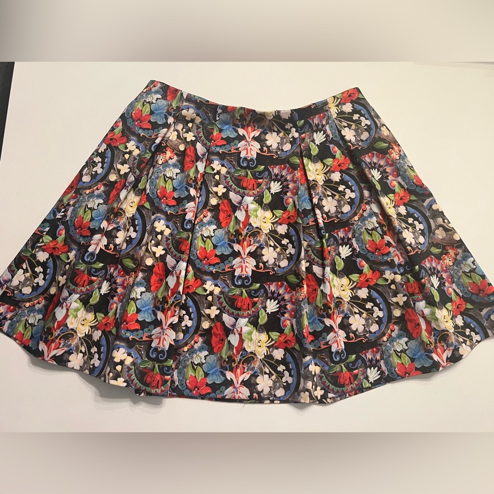 Alice + Olivia Skirts | Alice + Olivia Floral Minkiskirt